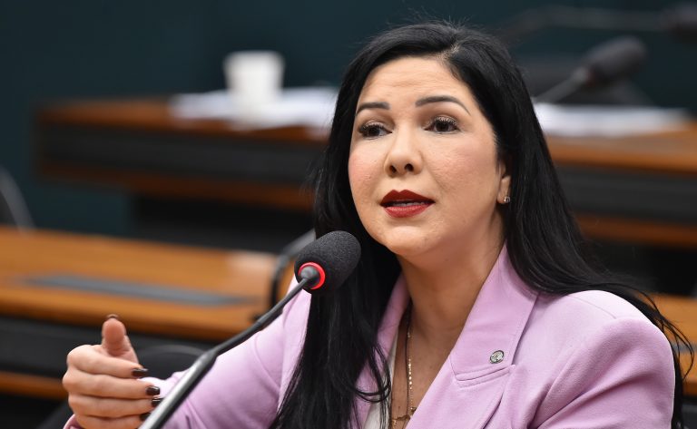 Comissão aprova diretrizes para ampliar acesso de pequenos produtores ao crédito rural