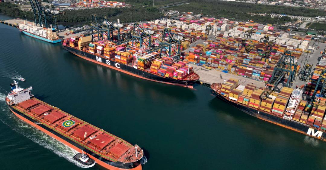 Governo prevê briga de gigantes por Tecon10 mesmo sem MSC