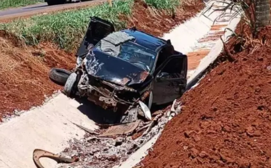 Idosa morre após capotamento na rodovia MS-276