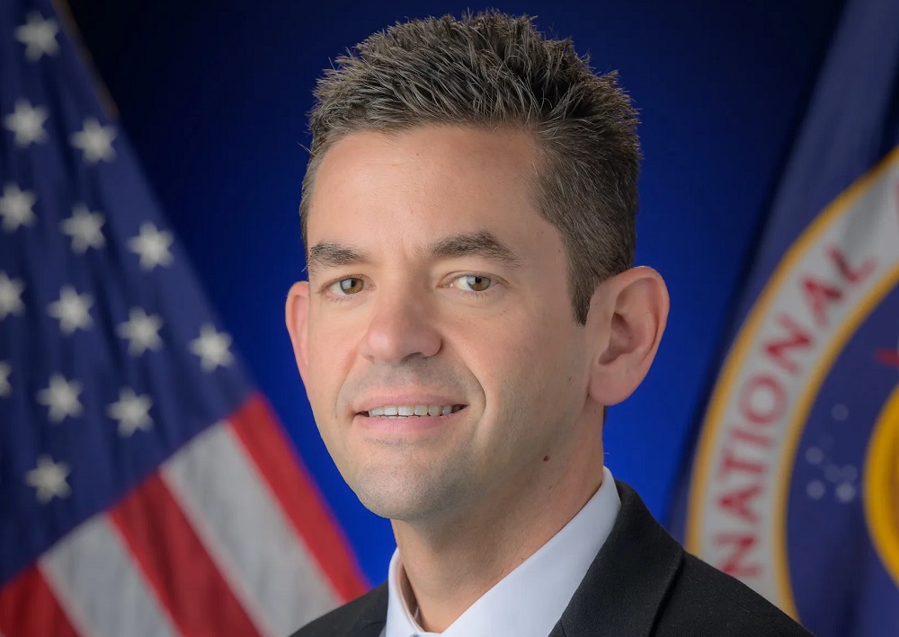 Chefe da Artemis II diz que vida alienígena está no centro das missões da Nasa