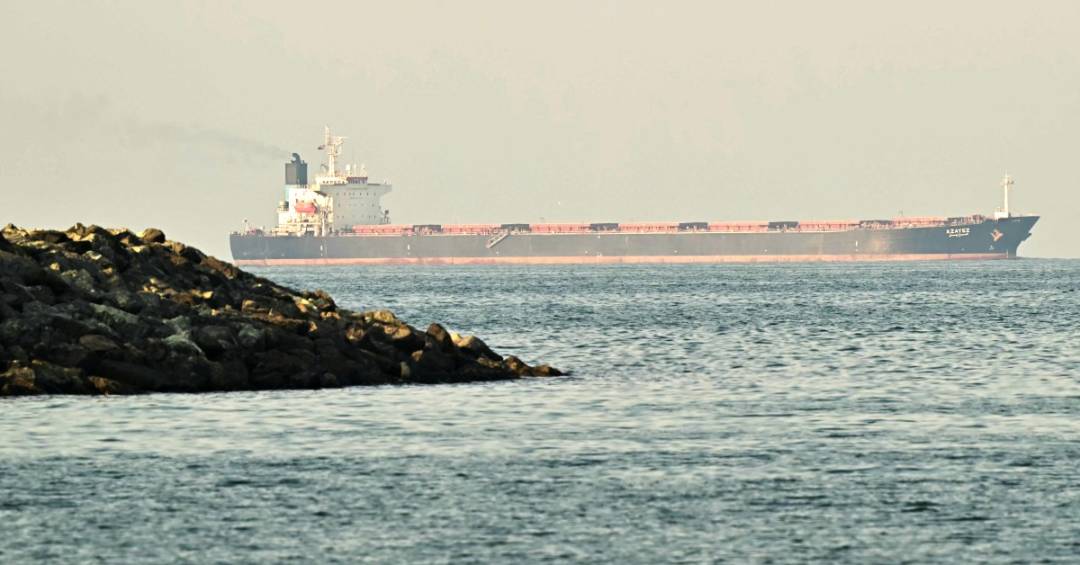 Últimos navios de petróleo de Ormuz chegam ao destino e mundo entra na fase crítica da crise energética