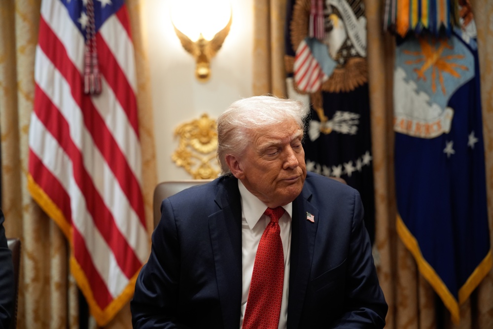 EUA suspendem maior parte das sanções ao petróleo russo